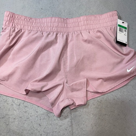 Nike Pants - Nike Womens Dri-FIT Loose‎ Fit Training Shorts Pink DX6010-601 XL NWT